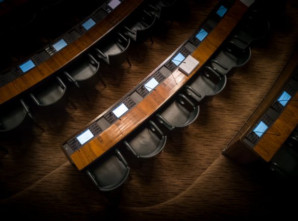 Miten uudistaa kuntapolitiikkaa?